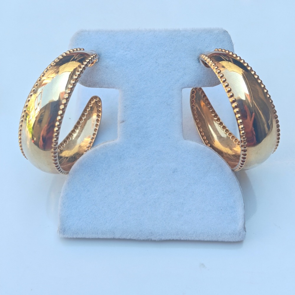 Gold Tone Chunky Textured Edge Hoop Earrings Wide Polished C-Shape Post Backs